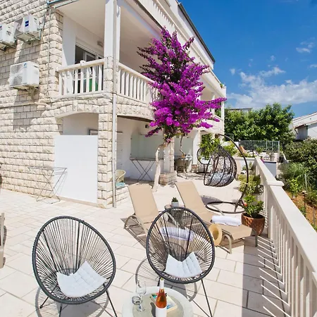 Juric Apartment Hvar Town